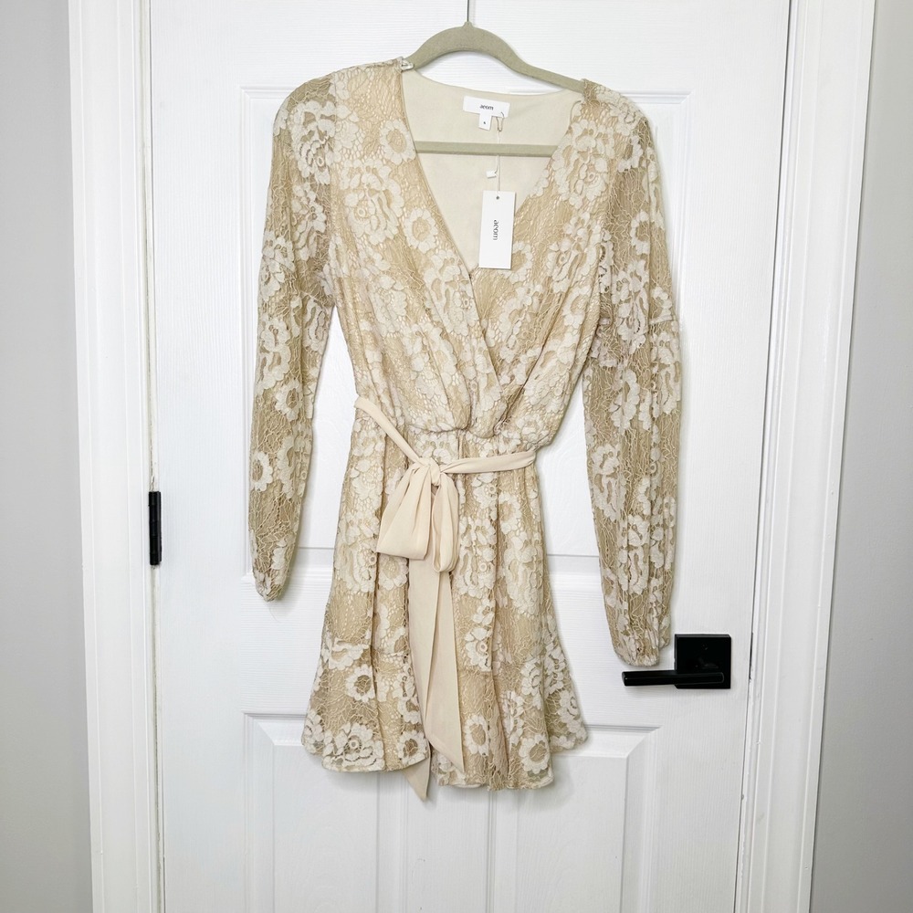 Aeom Lace Mini Dress Womens Small Beige NWT Long Sleeve Floral Ruffle AM-3182